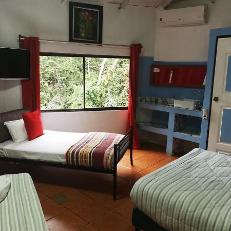 Cabinas Cafe Del Mar Hotel Manuel Antonio Exterior photo
